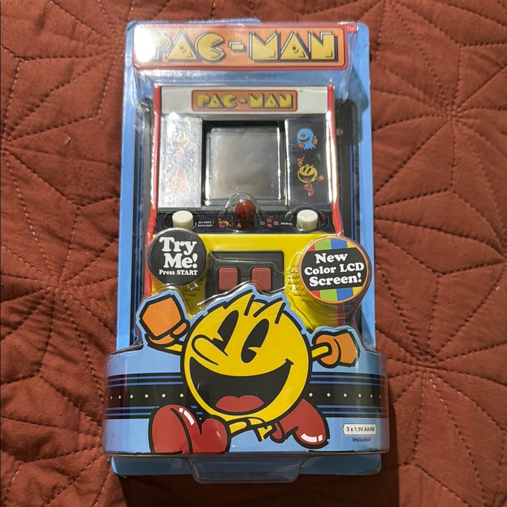 Mini Arcade Game - Yellow and Black